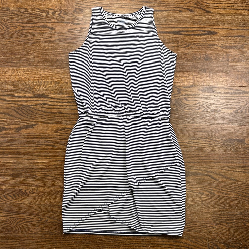 Vineyard Vines Black and White Striped Sleeveless Mini Dress